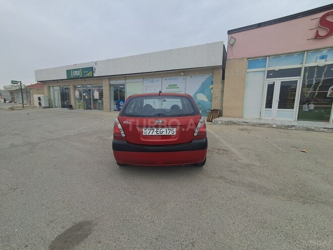 Kia Rio 2005, 395,000 km - 1.4 l - Şamaxı