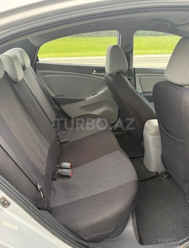 Hyundai Accent 2015, 127,000 km - 1.6 l - Bakı