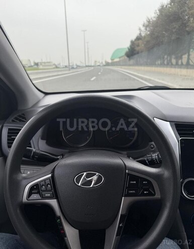 Hyundai Accent 2015, 127,000 km - 1.6 l - Bakı