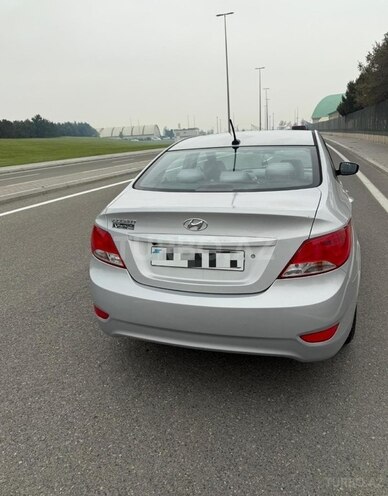 Hyundai Accent 2015, 127,000 km - 1.6 l - Bakı