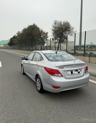 Hyundai Accent 2015, 127,000 km - 1.6 l - Bakı