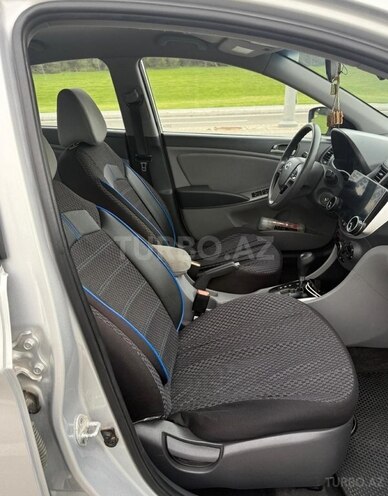 Hyundai Accent 2015, 127,000 km - 1.6 l - Bakı