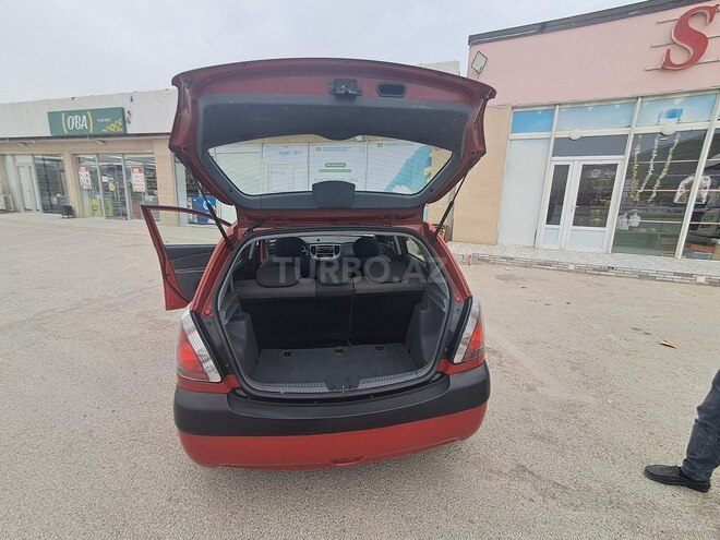 Kia Rio 2005, 395,000 km - 1.4 l - Şamaxı