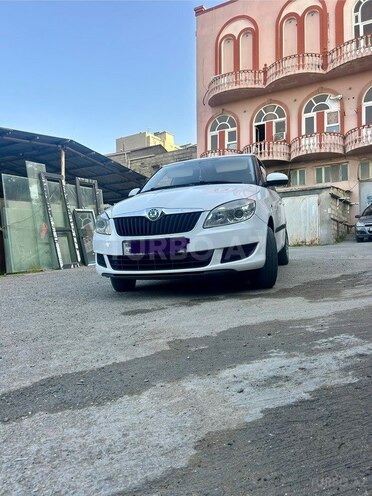Skoda Fabia 2012, 300,000 km - 1.6 l - Bakı