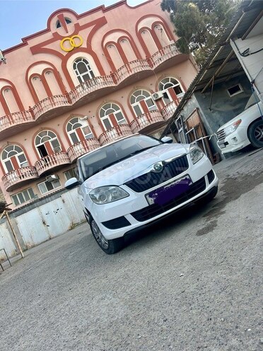 Skoda Fabia 2012, 300,000 km - 1.6 l - Bakı