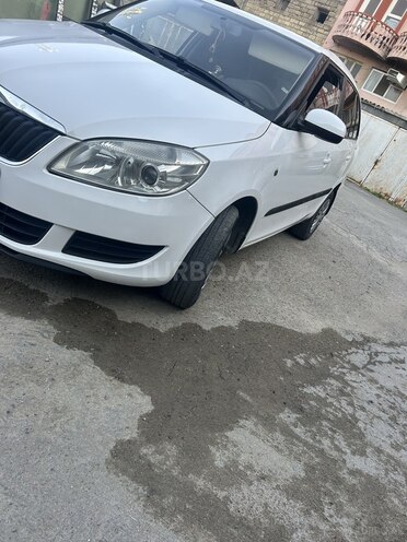 Skoda Fabia 2012, 300,000 km - 1.6 l - Bakı