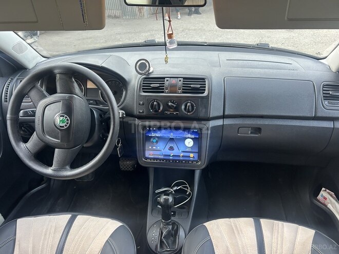 Skoda Fabia 2012, 300,000 km - 1.6 l - Bakı