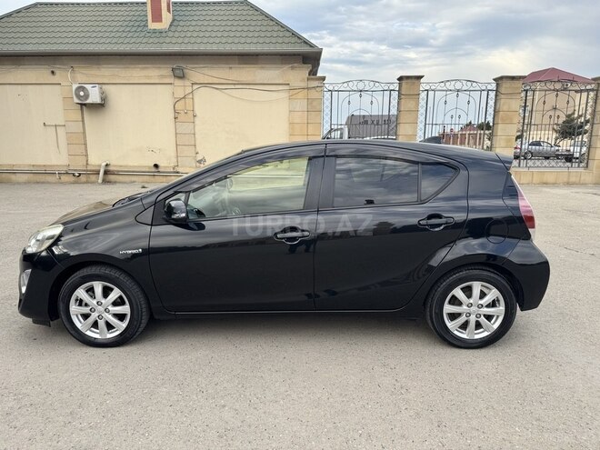 Toyota Aqua 2015, 90,634 km - 1.5 l - Bakı
