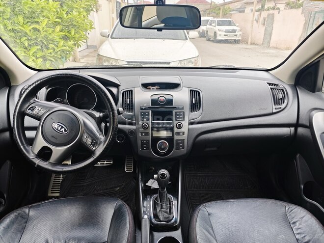 Kia Cerato 2010, 270,000 km - 2.0 l - Bakı