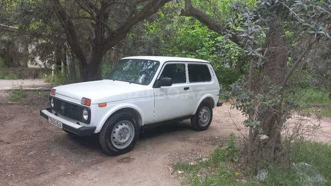 LADA (VAZ) Niva 2015, 111,000 km - 1.7 l - Bakı