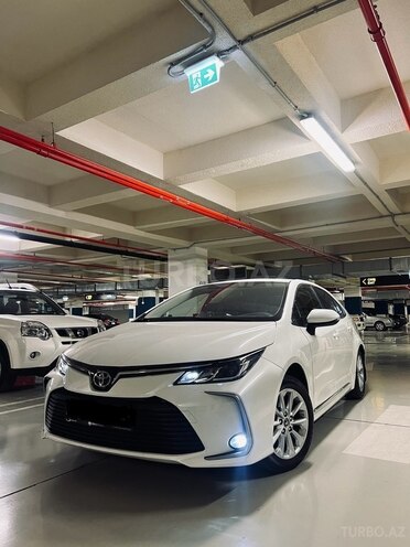 Toyota Corolla 2019, 80,000 km - 1.6 l - Bakı