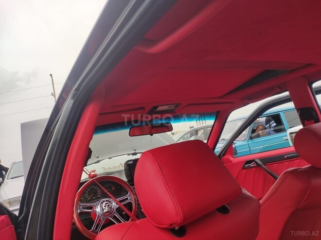 Mercedes E 220 1994, 300,000 km - 2.2 l - Bakı