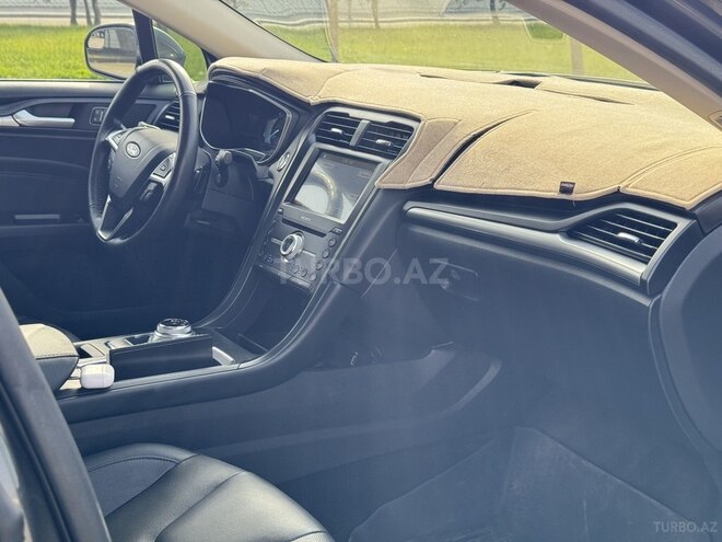 Ford Fusion (North America) 2017, 220,000 km - 2.0 л - Bakı