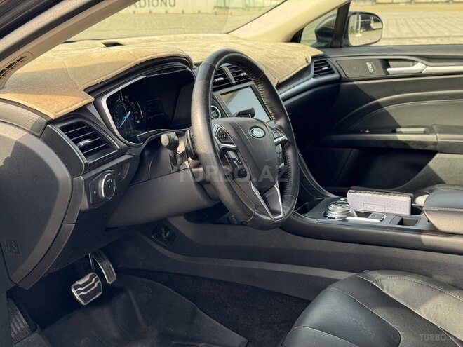 Ford Fusion (North America) 2017, 220,000 km - 2.0 л - Bakı