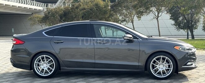 Ford Fusion (North America) 2017, 220,000 km - 2.0 л - Bakı