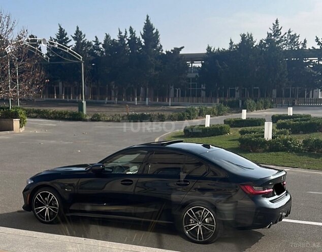 BMW 330e-6