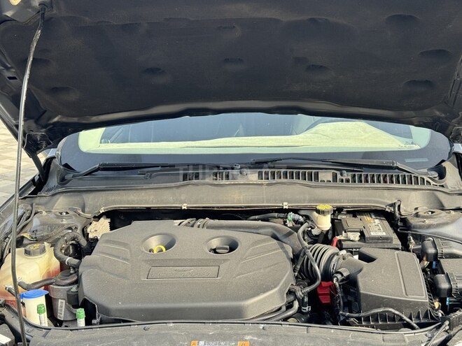 Ford Fusion (North America) 2017, 220,000 km - 2.0 л - Bakı