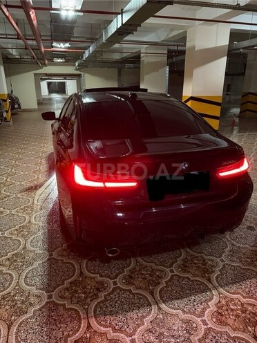 BMW 330e-4