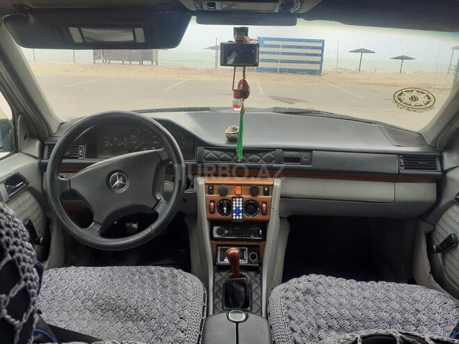 Mercedes E 200 d 1991, 423,213 km - 2.0 л - Bakı