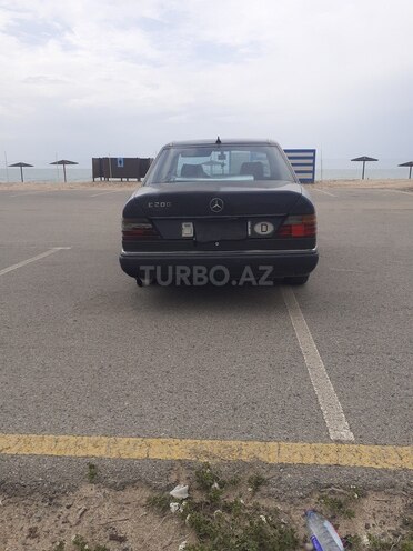 Mercedes E 200 d 1991, 423,213 km - 2.0 л - Bakı