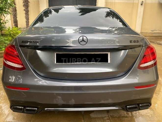 Mercedes E 300 4MATIC 2018, 59,600 km - 2.0 л - Bakı