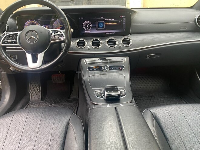 Mercedes E 300 4MATIC 2018, 59,600 km - 2.0 л - Bakı