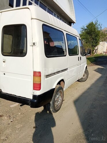 Ford Transit 1990, 322,000 km - 2.5 l - Tovuz