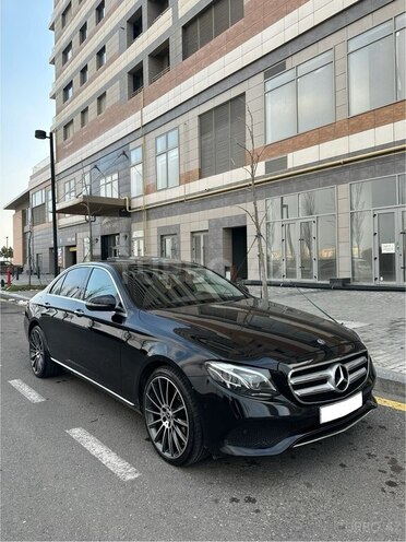Mercedes E 220 d 2017, 173,000 km - 2.0 l - Bakı