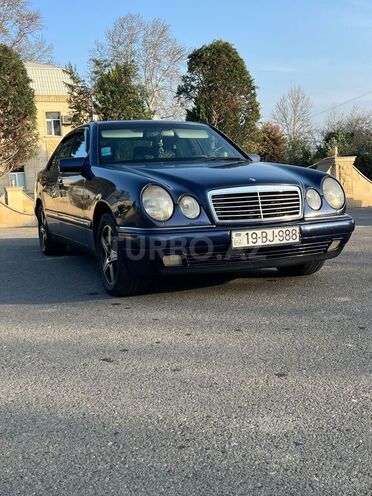 Mercedes E 240 1997, 475,663 km - 2.4 l - Füzuli