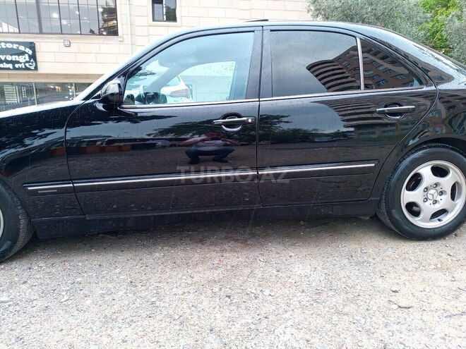 Mercedes E 270 2001, 440,000 km - 2.7 l - Bakı