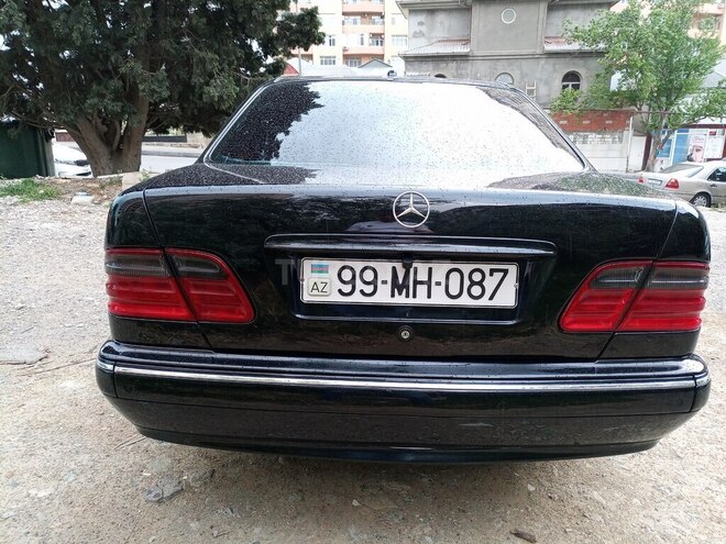 Mercedes E 270 2001, 440,000 km - 2.7 l - Bakı