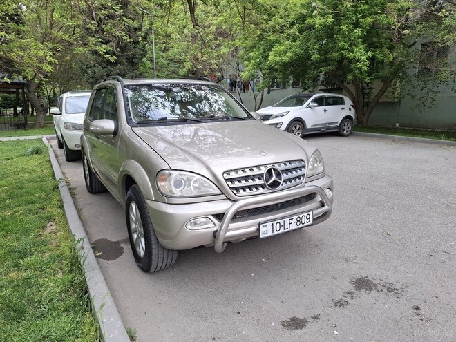 Mercedes ML 270 4MATIC 2002, 250,000 km - 2.7 л - Bakı