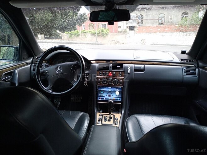 Mercedes E 270 2001, 440,000 km - 2.7 l - Bakı