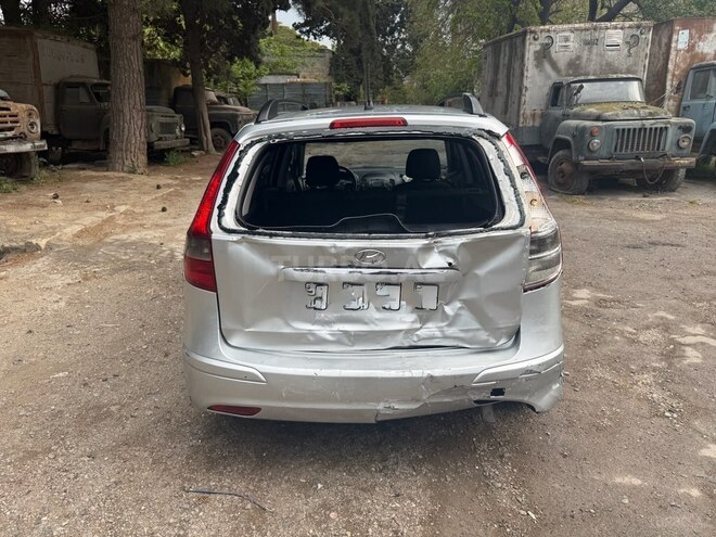 Hyundai i30 2010, 275,000 km - 1.6 l - Bakı
