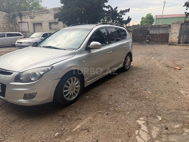 Hyundai i30 2010, 275,000 km - 1.6 l - Bakı