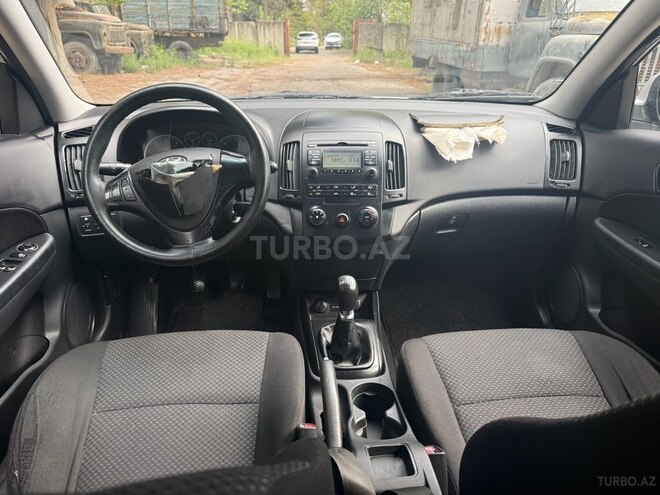 Hyundai i30 2010, 275,000 km - 1.6 l - Bakı