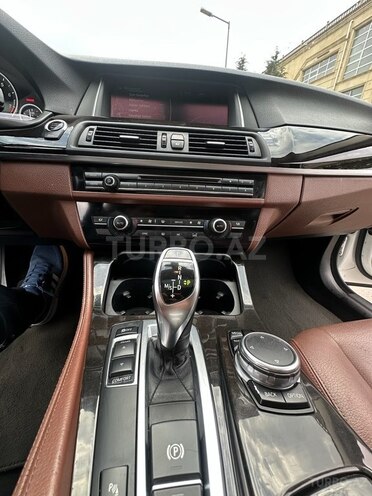 BMW 528 2015, 160,000 km - 2.0 l - Bakı