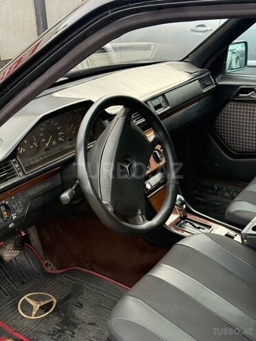 Mercedes E 290 1991, 30,000 km - 2.9 l - Sumqayıt
