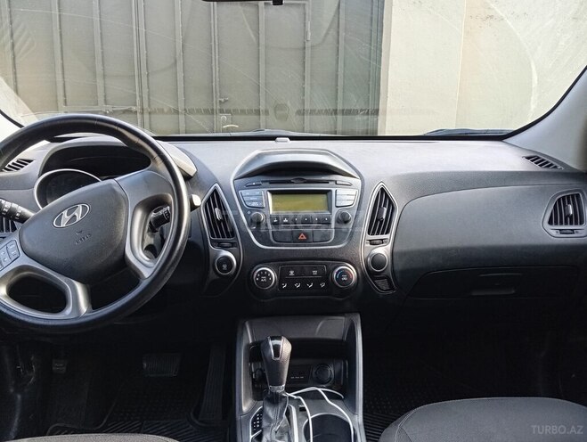 Hyundai ix35 2014, 140,000 km - 2.0 л - Bakı