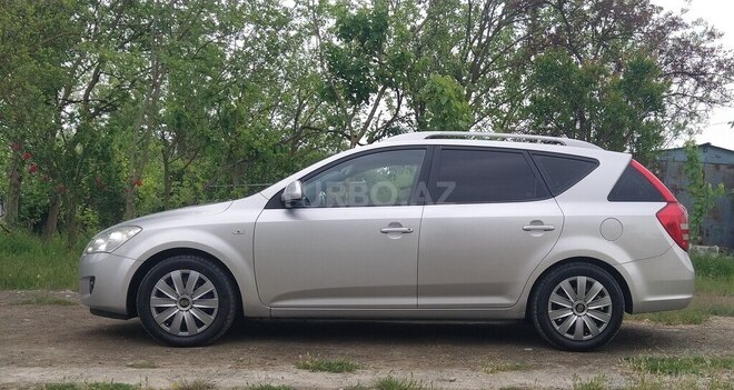 Kia Ceed 2008, 282,000 km - 1.4 л - İsmayıllı