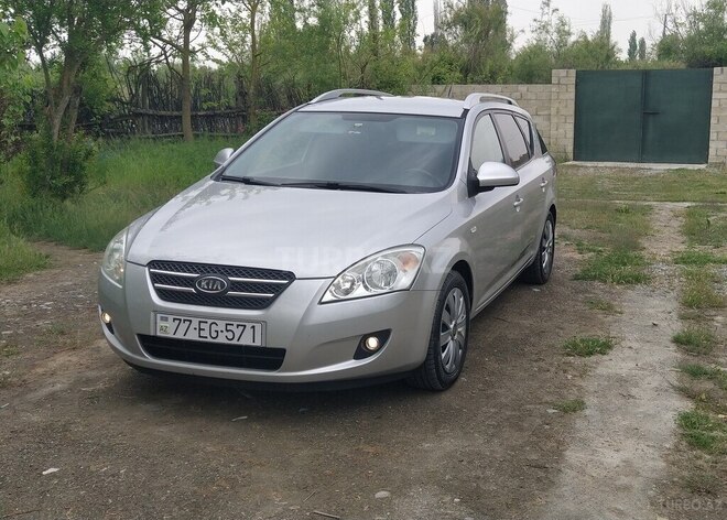 Kia Ceed 2008, 282,000 km - 1.4 л - İsmayıllı