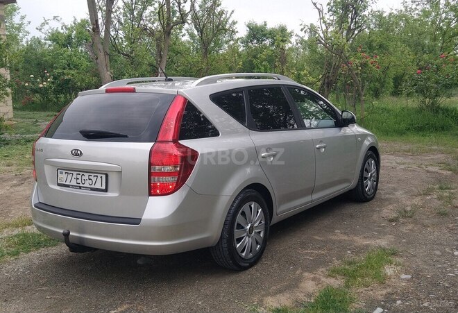 Kia Ceed 2008, 282,000 km - 1.4 л - İsmayıllı