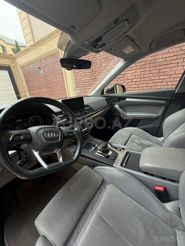 Audi Q5 2020, 145,000 km - 2.0 l - Bakı