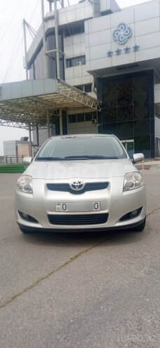 Toyota Auris 2008, 295,000 km - 1.4 l - Bakı