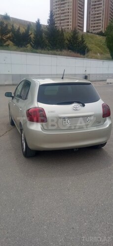 Toyota Auris 2008, 295,000 km - 1.4 l - Bakı