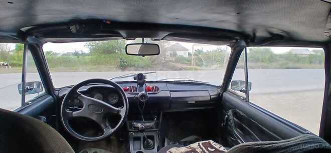 LADA (VAZ) 2106 1985, 95,000 km - 1.6 l - Salyan