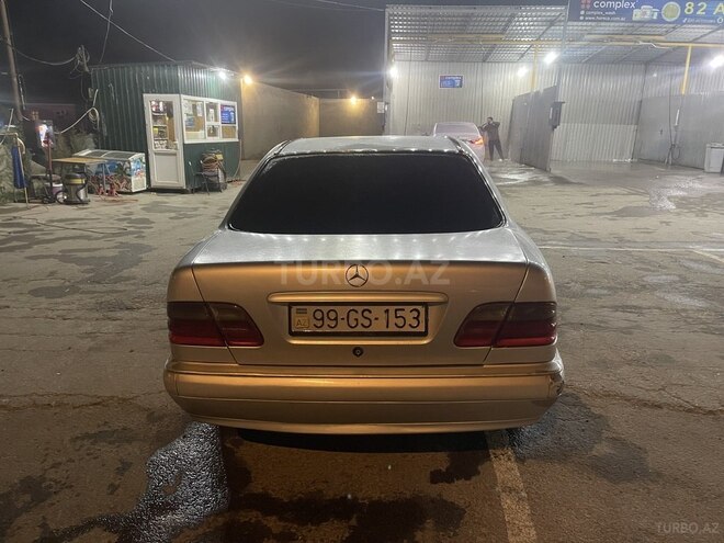 Mercedes E 220 d 2000, 200,000 km - 2.2 l - Bakı