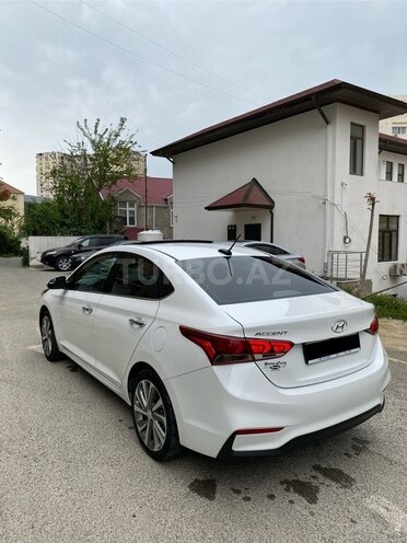 Hyundai Accent 2022, 56,055 km - 1.6 л - Bakı
