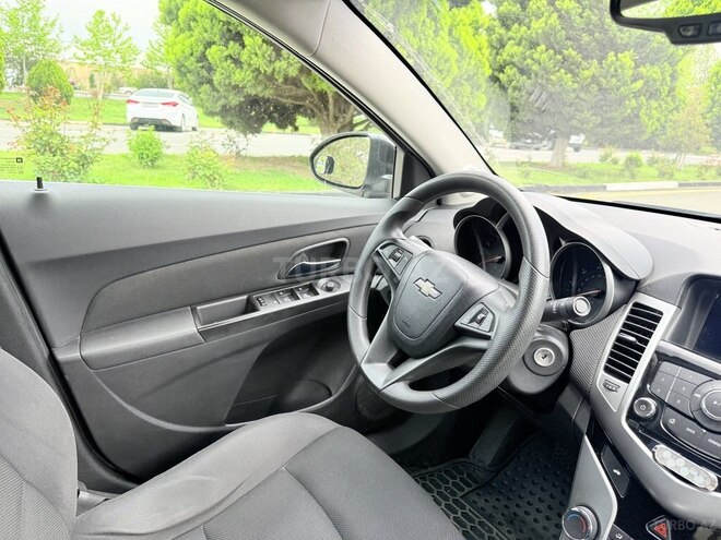 Chevrolet Cruze 2015, 228,114 km - 1.4 l - Sumqayıt