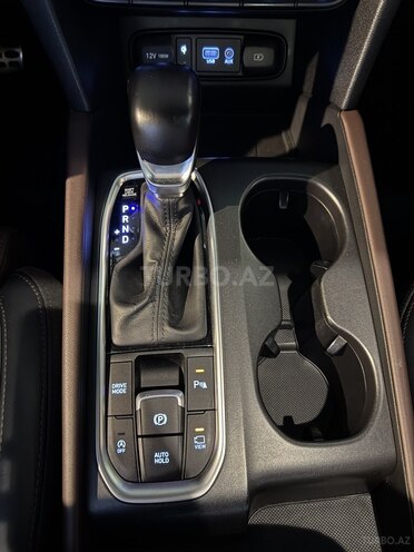 Hyundai Santa Fe-18
